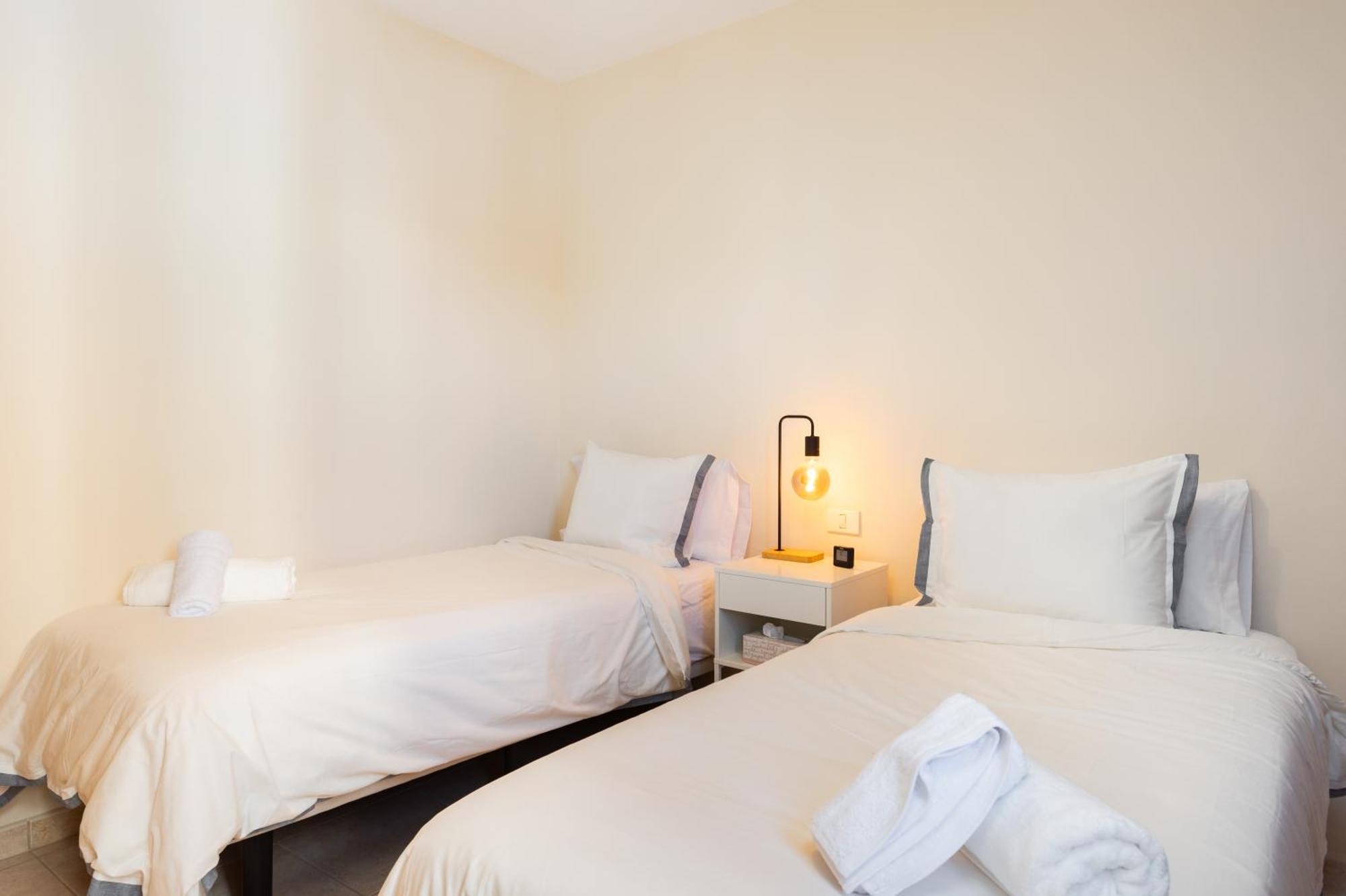 Home2Book Design & Luminous Apt Santa Cruz Center Buitenkant foto