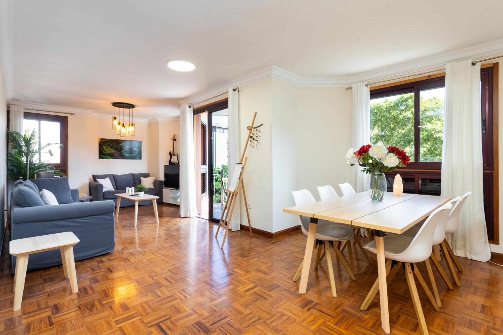 Home2Book Design & Luminous Apt Santa Cruz Center Buitenkant foto